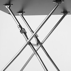 GUNDE/VIHALS table and 2 folding chairs