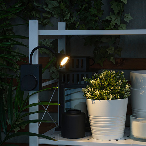 TÅGVIRKE, foco LED y abrazadera interior/exterior. 2 de 5 abrir diálogo
