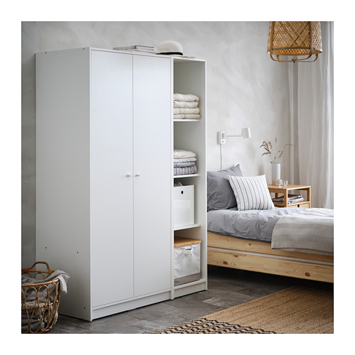KLEPPSTAD, closet. 3 de 6 abrir diálogo