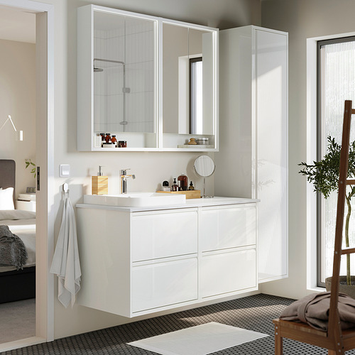 ÄNGSJÖN / BACKSJÖN, tocador de baño. 2 de 8 abrir diálogo