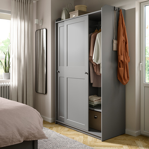 HAUGA, closet. 2 de 8 abrir diálogo