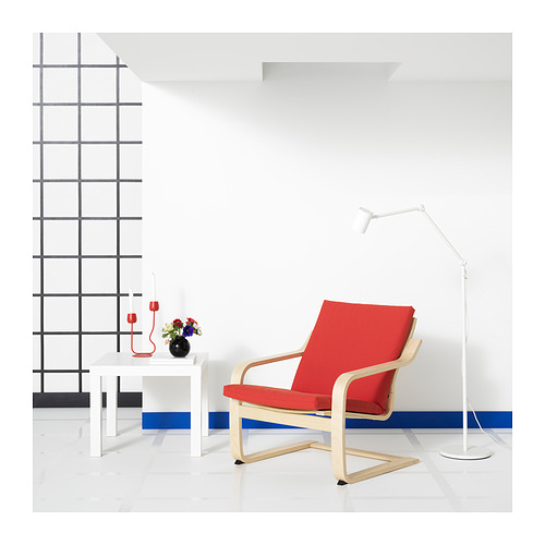 POÄNG, sillón con respaldo bajo. 2 de 7 abrir diálogo