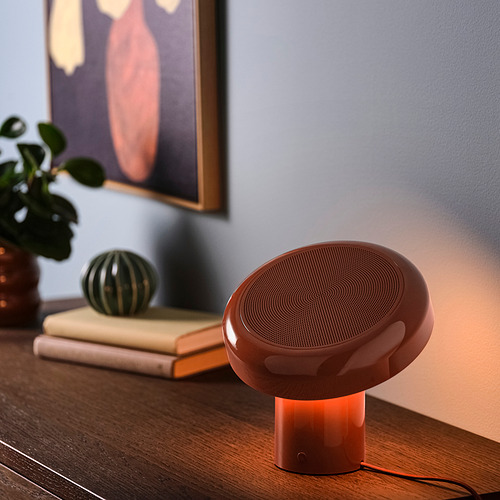 BLOMPRAKT, lámpara con bocina Bluetooth. 3 de 4 abrir diálogo