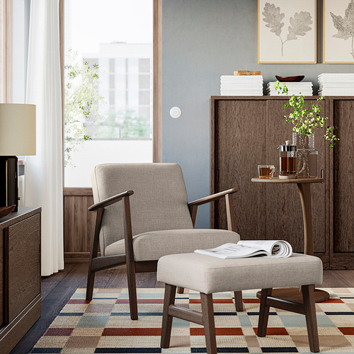EKENÄSET, sillón y reposapiés. 2 de 6 abrir diálogo