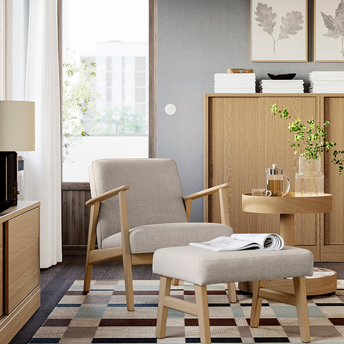 EKENÄSET, sillón y reposapiés. 2 de 6 abrir diálogo