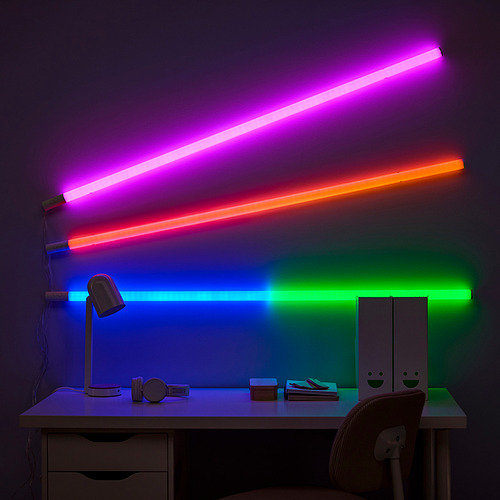 FÖRLIG, lámpara de piso/pared LED. 3 de 7 abrir diálogo
