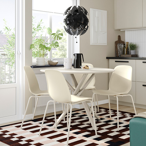 NORRMJÖLE / SKÅLSTA, mesa con 4 sillas. 2 de 5 abrir diálogo