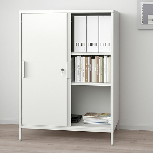 Armario TROTTEN blanco de doble cara con puertas correderas, con cerradura, divide el espacio mientras se guardan libros y archivos.