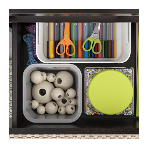 BESTÅ, combinación almacenaje TV, con guía para gaveta, cierre suave. 9 de 11 abrir diálogo