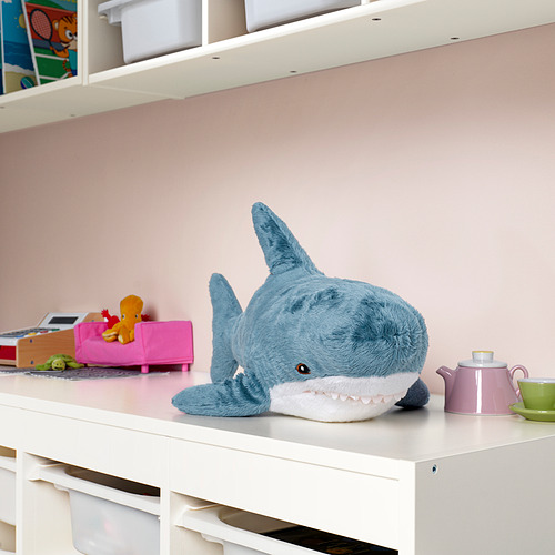 BLÅHAJ, peluche. 2 de 6 abrir diálogo