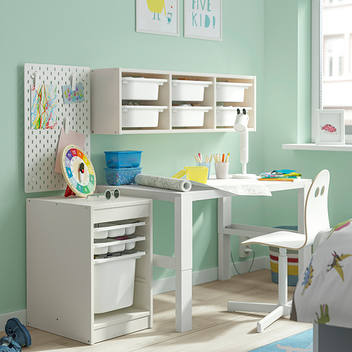 Almacenamiento para niños TROFAST: compacto, cajas abiertas, cajones, escritorio, espacio pequeño.