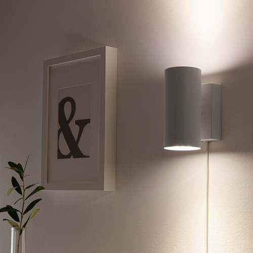 NYMÅNE, aplique luz arriba/abajo. 2 de 3 abrir diálogo
