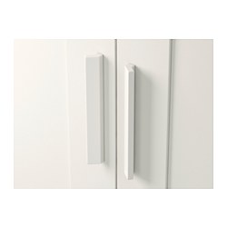 Ilustración de medidas - BRIMNES closet con 3 puertas