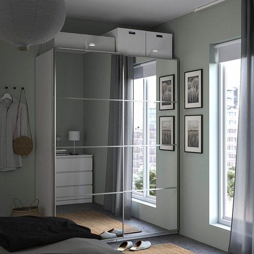 PAX / AULI, closet con puertas corredizas. 3 de 3 abrir diálogo