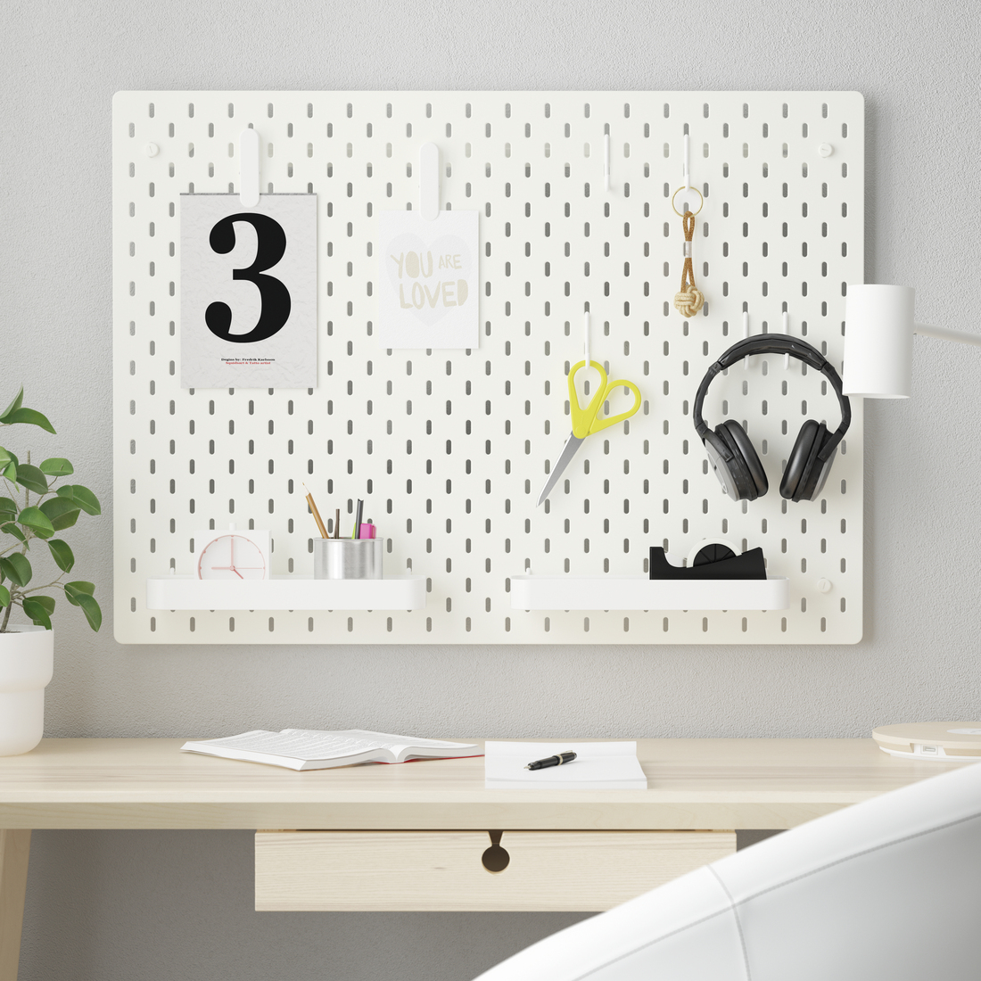 SKÅDIS, combinación tablero de clavijas. 2 de 4 abrir diálogo