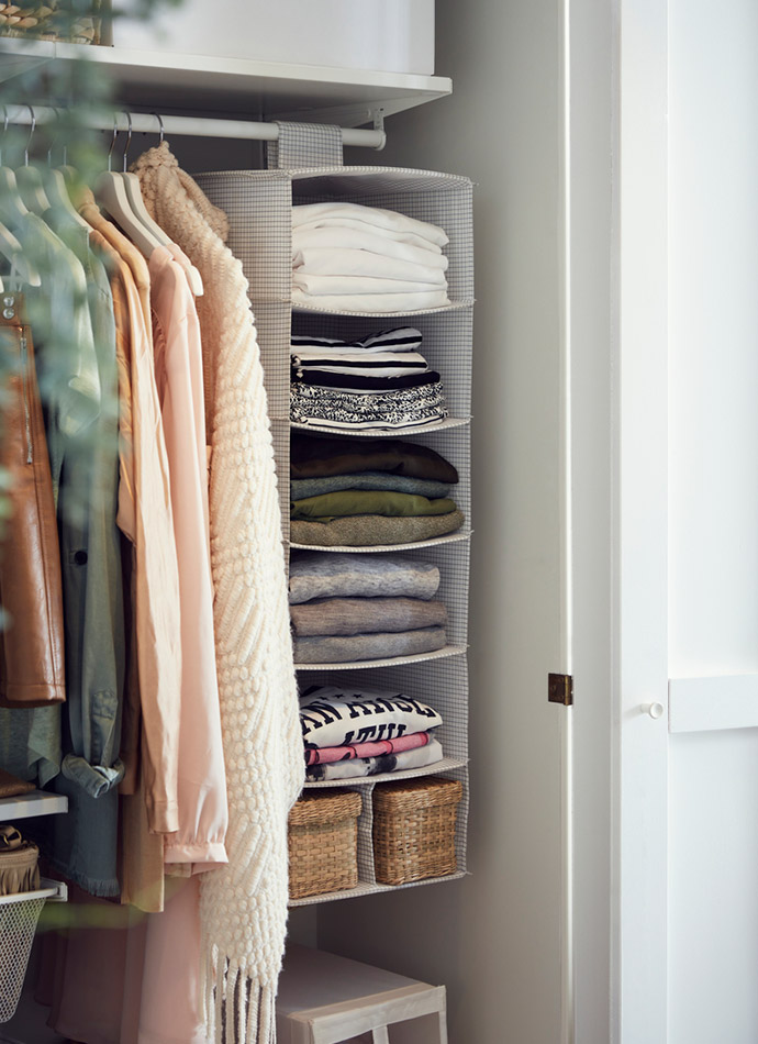 STUK Storage with 7 compartments