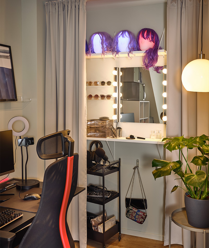 private spaces with opaque curtain