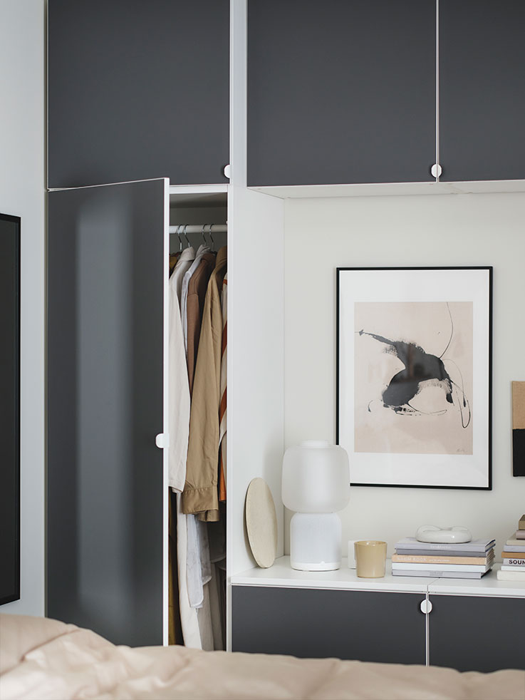 Frames and deco