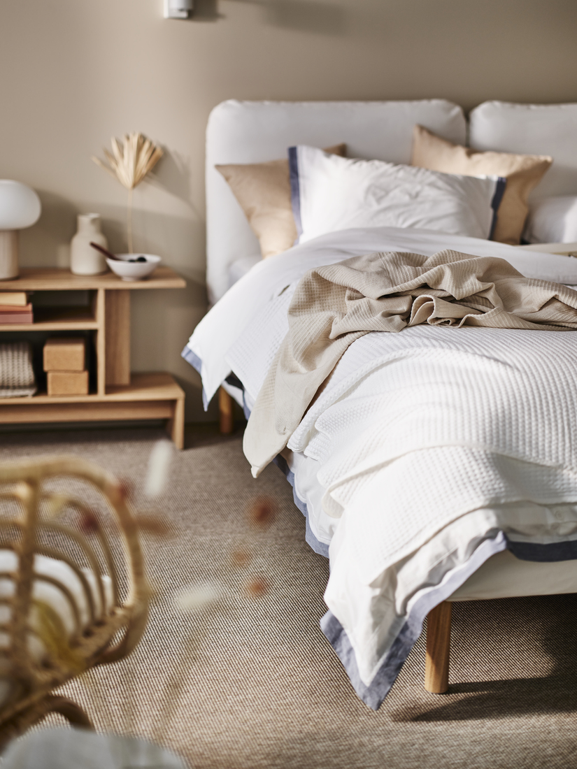 Duvet cover for double bed and pillowcase