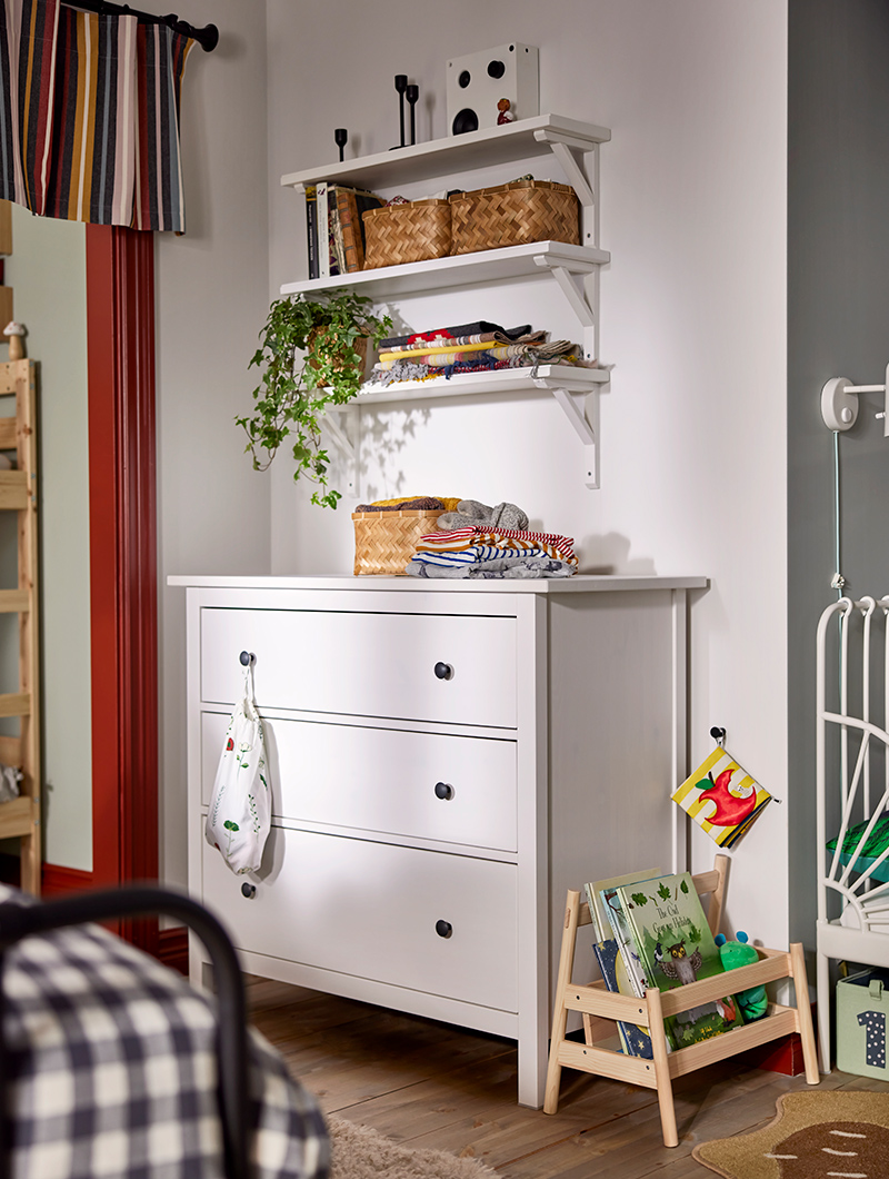 HEMNES Chest