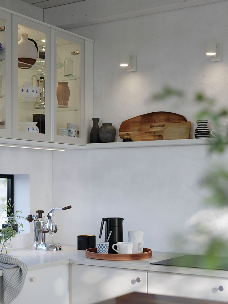  bright spotlights over the countertop