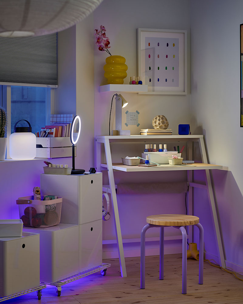 Desk and stool study
