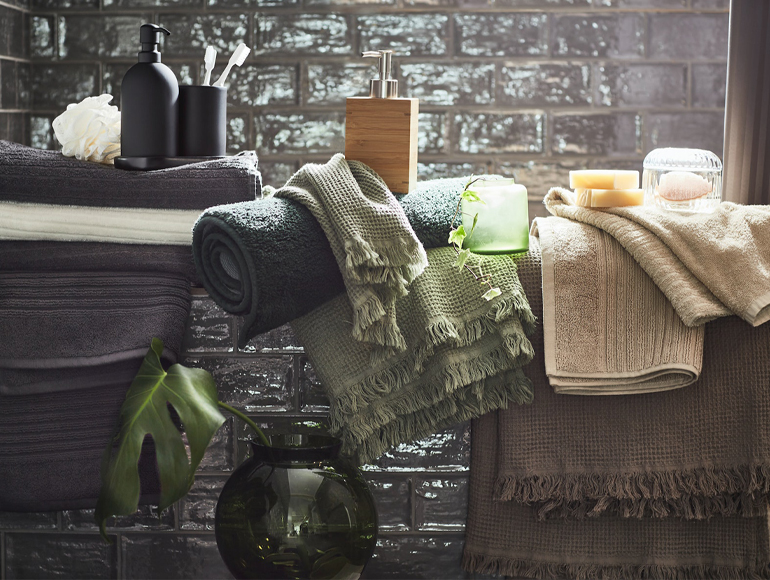 3 bathroom decorating ideas for wellbeing