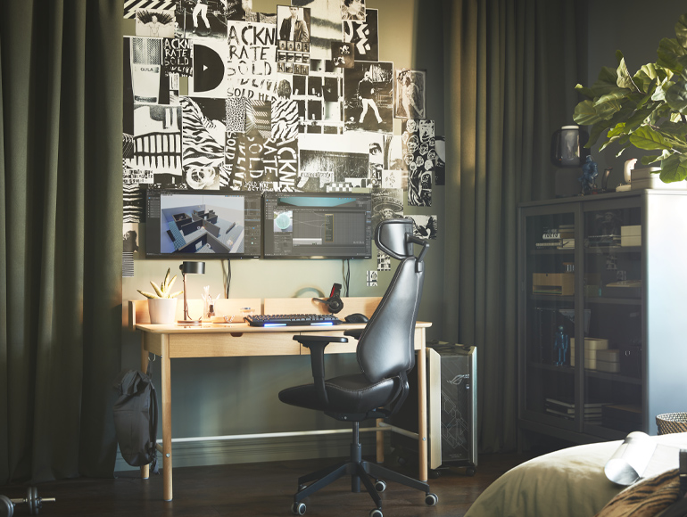 A refined and customized gamer space